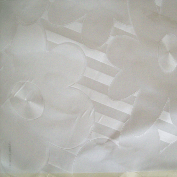 Gelatin Embossed in a roll of 30x1.40 meters